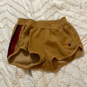 AVIATOR NATION SIZE SMALL KHAKI-COLORED VELVET STRIPED SHORTS🌈